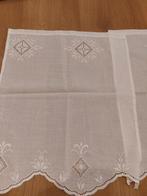 Paire de brise vue, Enlèvement