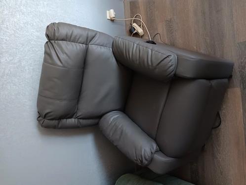 Rommelmarkt, inboedel te koop., Huis en Inrichting, Zetels | Zetels en Chaises Longues, Gebruikt, Ophalen