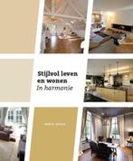 nouveau livre : Vivre avec style et vivre en harmonie - Patr, Livres, Maison & Jardinage, Enlèvement