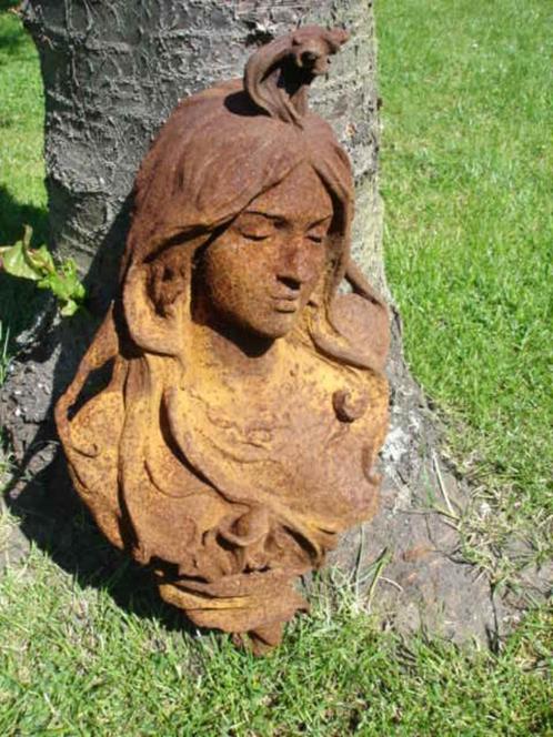 statue ou fronton d une femme élégante a la fleur en fonte, Jardin & Terrasse, Décoration murale de jardin, Neuf, Enlèvement ou Envoi