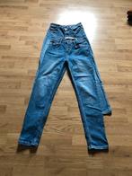 Lot de 2 jeans 38, Vêtements | Femmes, Camaïeu et Lola et Liza, Bleu, Porté, Autres tailles de jeans