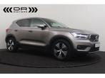 Volvo XC40 T4 RECHARGE GEARTRONIC INSCRIPTION - NAVI - LED, Auto's, Volvo, Automaat, USB, Beige, 5 zetels