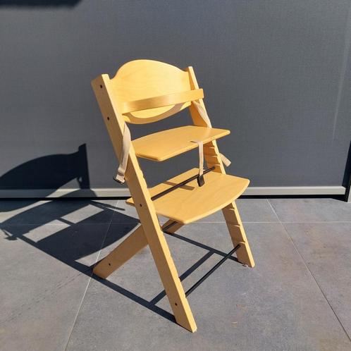 Treppy houten meegroeistoel met eettablet en verkleinkussen, Kinderen en Baby's, Kinderstoelen, Gebruikt, Meegroeistoel, Aanschuifbaar