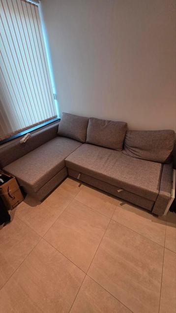 Canapé convertible IKEA FRIHETEN avec rangement (gris clair) beschikbaar voor biedingen