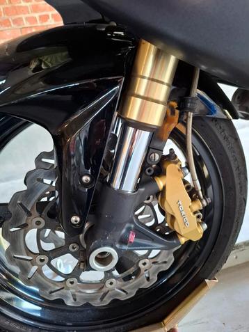 Fourche avant GSX-R 2004, Particulier