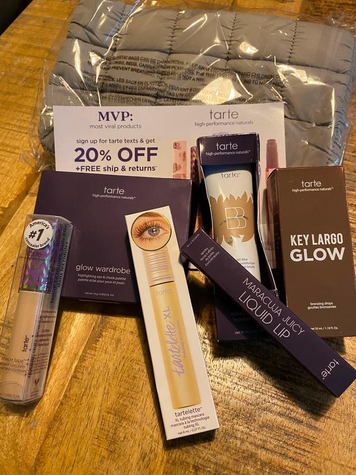 Setje Tarte producten, Handtassen en Accessoires, Uiterlijk | Cosmetica en Make-up, Zo goed als nieuw, Ophalen