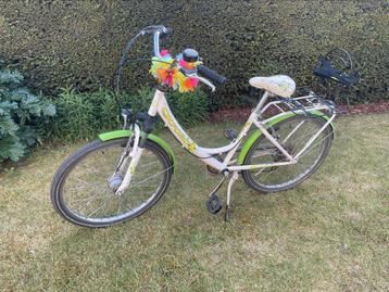 Kinderfiets beschikbaar voor biedingen