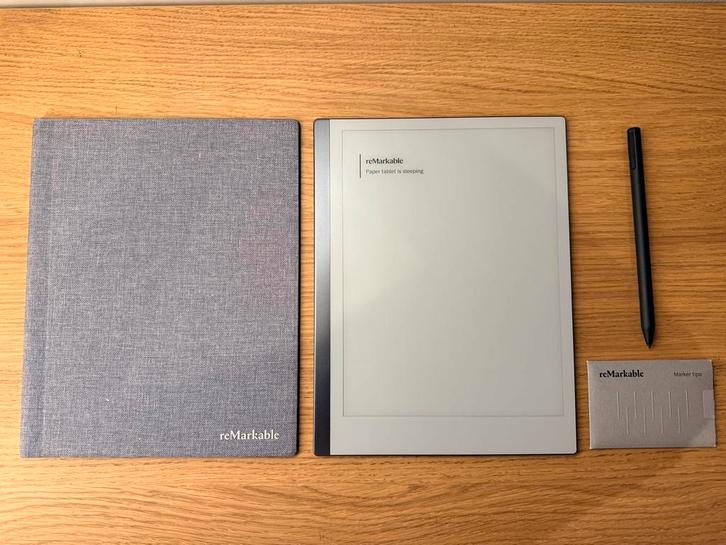 Remarkable + Book folio + Marker Plus, Computers en Software, Tekentablets, Zo goed als nieuw, Ophalen of Verzenden