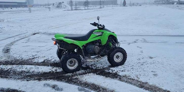 kawasaki  quad kfx700, Motoren, Quads en Trikes, meer dan 35 kW, 2 cilinders, Ophalen