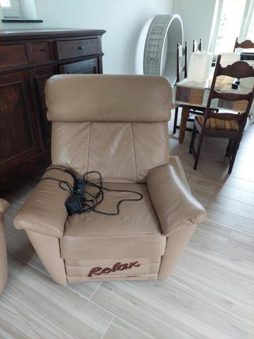 1-zits leren fauteuil met elektrische relaxfauteuil beschikbaar voor biedingen