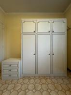 vintage kleerkast en nachtkastje, Antiek en Kunst, Ophalen