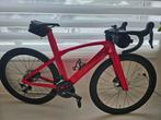 Prachtige racefiets trek madone, Fietsen en Brommers, Ophalen, Zo goed als nieuw