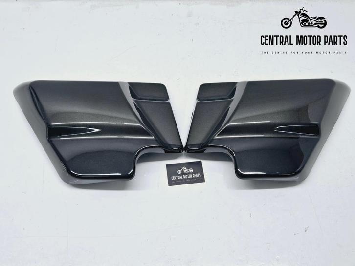 Side Cover set Touring 2012-up, Motoren, Onderdelen | Harley-Davidson, Gebruikt, Ophalen of Verzenden