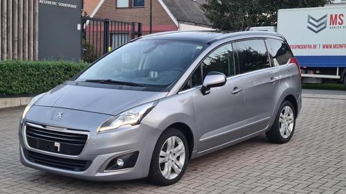 Peugeot 5008 Allure Automaat 1.6HDI 88Kw Euro 6b 7 zitplaats, Auto's, Peugeot, Bedrijf, Achteruitrijcamera, Climate control, Dakrails