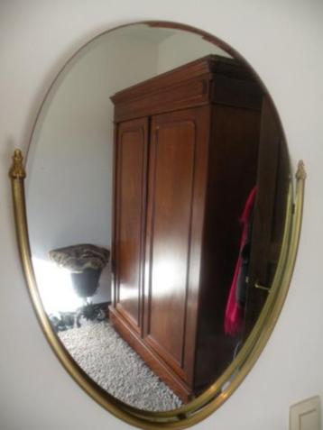 Vintage ovale spiegel