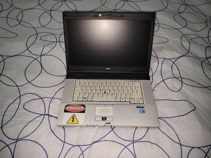 Budget laptop, Computers en Software, Windows Laptops, Gebruikt, 15 inch, SSD, 2 tot 3 Ghz, 4 GB, Qwerty, Ophalen