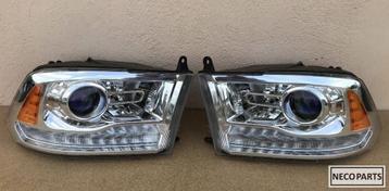 DODGE RAM 1500 VOL LED KOPLAMP ORIGINEEL  beschikbaar voor biedingen