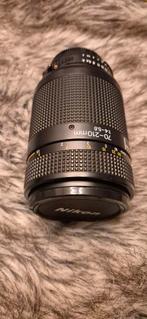 Zoom Nikon AF nikkor 70-210 mm 1.4 - 5.6, Enlèvement ou Envoi, Comme neuf, Zoom