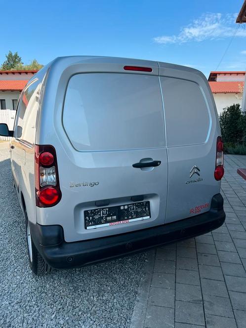 Citroën Berlingo 2017, Autos, Camionnettes & Utilitaires, Particulier, Airbags, Air conditionné, Ordinateur de bord, Verrouillage central