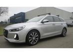 Hyundai i30   SW 1.6 CRDi Sky DCT  "Automaat - Panodak", Auto's, 136 pk, Particulier, Zilver of Grijs, Te koop