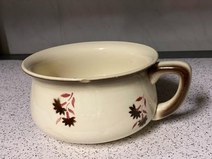 Porseleinen nachtpot/po, Antiek en Kunst, Antiek | Porselein, Ophalen