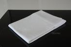 wit tafelkleed 1 m 68 x 1 m 42 (nieuw), Ophalen of Verzenden, Nieuw, Rechthoek, Binnen