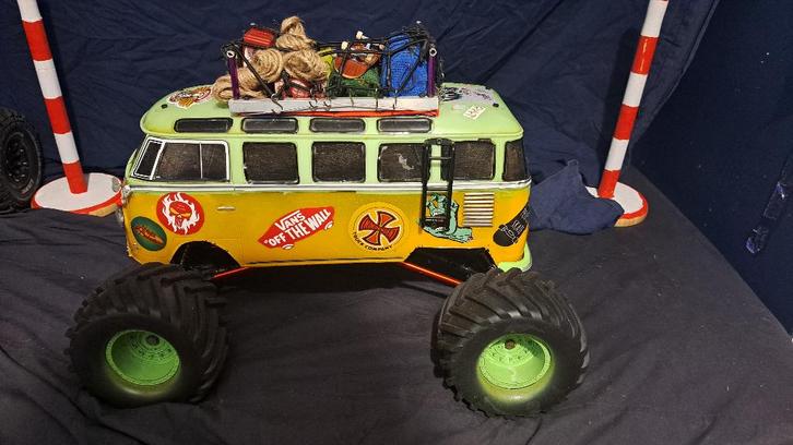 unieke rc crawler 1/10, Hobby & Loisirs créatifs, Modélisme | Radiocommandé & Téléguidé | Voitures, Neuf, Voiture off road, Électro