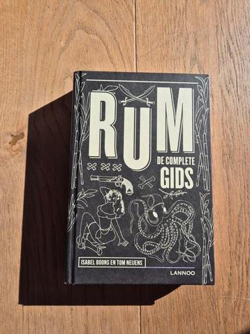 Boek Rum de complete gids (2016) beschikbaar voor biedingen