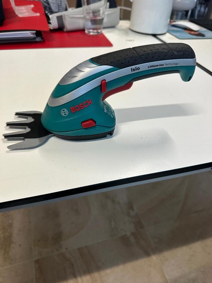 Bosch Isio Buxusschaar + Grasschaarblad, Tuin en Terras, Hand-tuingereedschap, Zo goed als nieuw, Ophalen of Verzenden