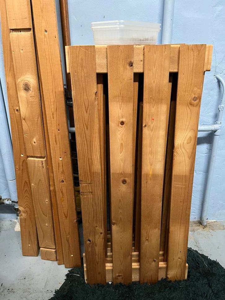 Houten rek, Huis en Inrichting, Kasten | Overige, Zo goed als nieuw, Ophalen