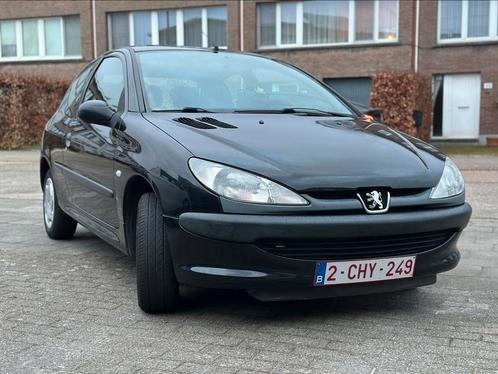 Peugeot 206 automaat, Auto's, Peugeot, Particulier, ABS, Airbags, Bluetooth, Elektrische ramen, Parkeersensor, Benzine, Euro 4