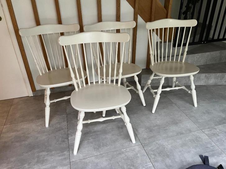 4 stoelen (massief!) wit gelakt met kussens, Huis en Inrichting, Stoelen, Gebruikt, Vier, Hout, Wit, Ophalen