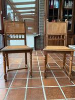 Twee antieken rieten stoelen, Enlèvement