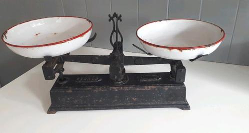Vintage weegschaal Forge 2kg, Antiek en Kunst, Antiek | Keukengerei, Ophalen