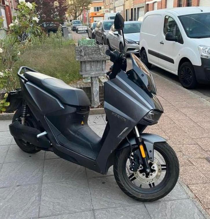 Horwin sk1 Un produit unique à échanger !, Vélos & Vélomoteurs, Scooters | Yamaha, Comme neuf, Aerox, Enlèvement
