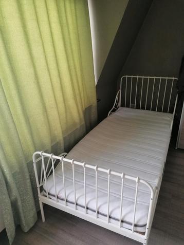 MINNEN
Meegroeibed, wit, 80x200 cm, Kinderen en Baby's, Kinderkamer | Bedden, Ophalen, Gebruikt, Matras