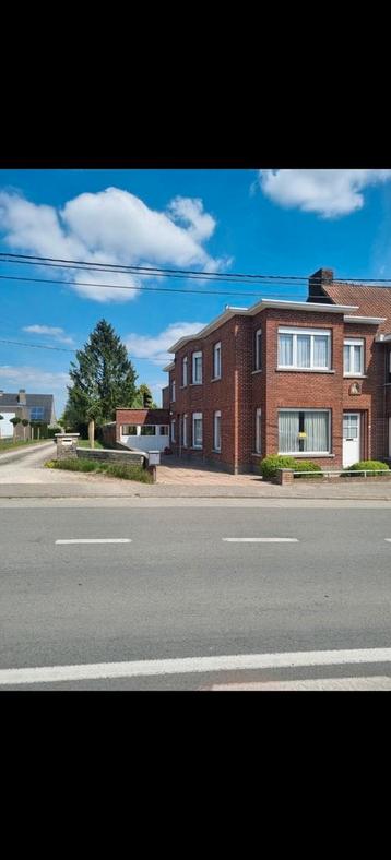 Maison spacieuse à vendre à Otegem avec grand jardin, Province de Flandre-Occidentale, 321 m², 1000 à 1500 m², 4 pièces
