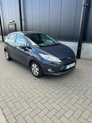 Ford Fiësta 1.6tdci -*TITANIUM,Autom. Airco,Ambi.,GARANTIE!