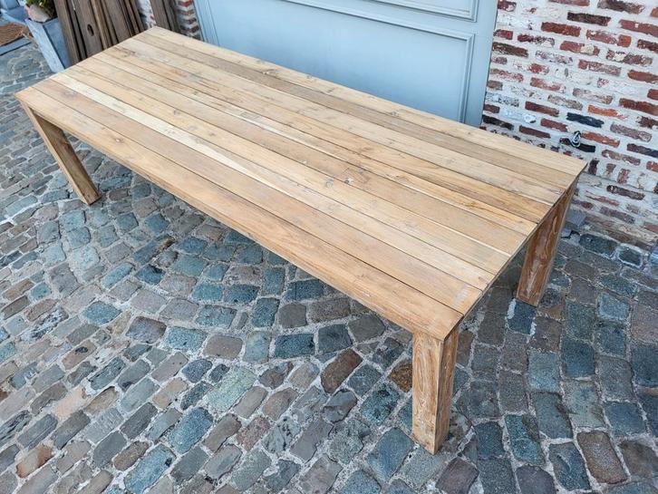 Tables de jardin en teck ENTIÈREMENT sablé.225---350€, Jardin & Terrasse, Palissades, Comme neuf, Bois, Moins de 1 mètre, Moins de 3 mètres