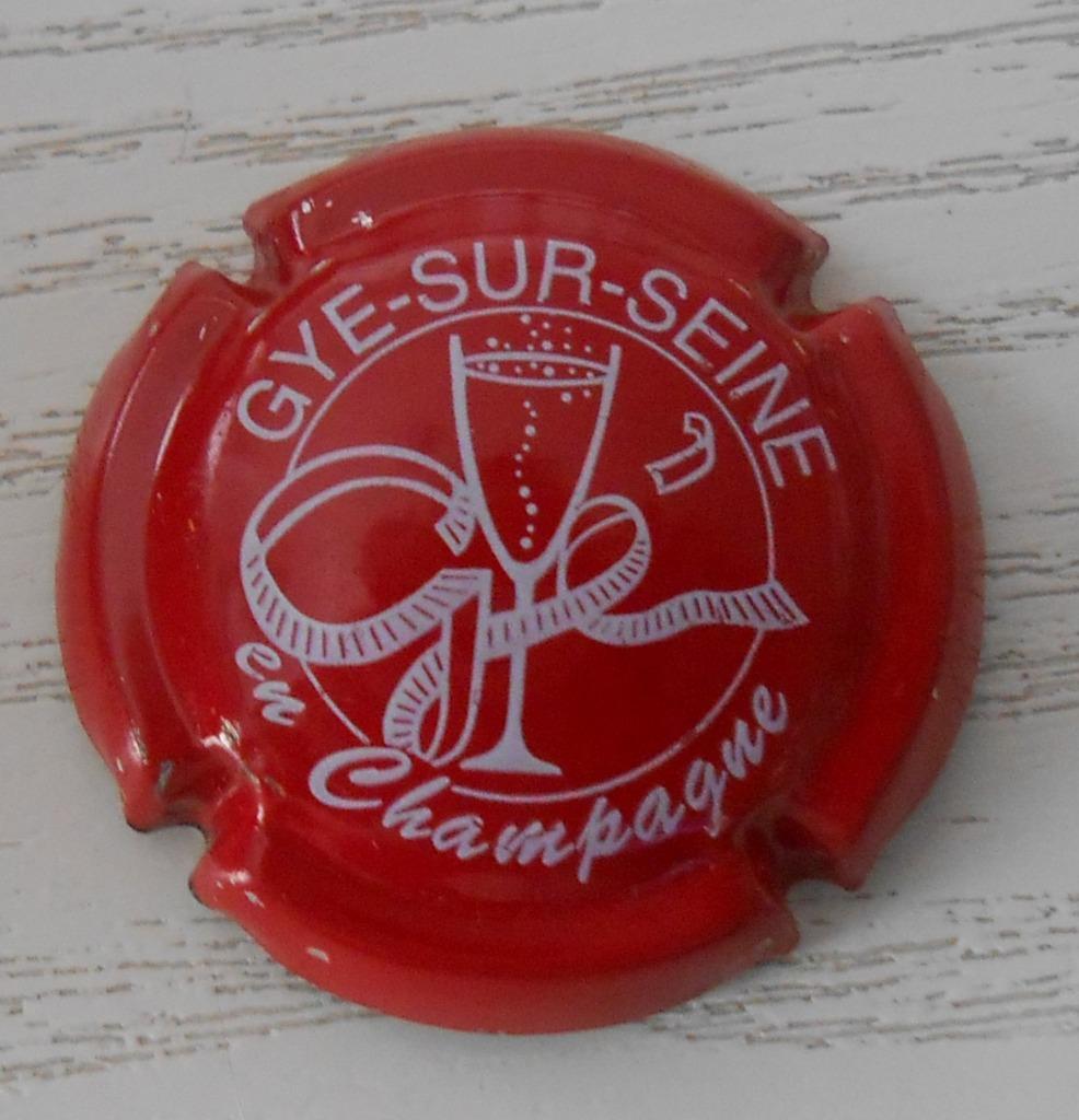 champagne capsule - GYE-SUR-SEINE, Ophalen of Verzenden, Gebruikt