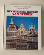 Het sierlijke bestaan van steden, gedichten Anton Van Wilder, Boeken, Gedichten en Poëzie, Ophalen of Verzenden, Zo goed als nieuw