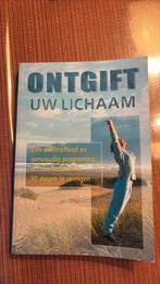 2 boeken: totaal ontgiften en ontgift je lichaam, Boeken, Ophalen of Verzenden