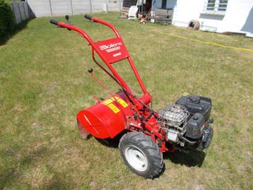 BRIGGS & STRATTON 6.5 HP rototiller beschikbaar voor biedingen
