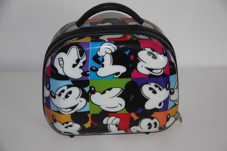Disney mickey mouse pop art kleine reiskoffer, Handtassen en Accessoires, Tassen | Reistassen en Weekendtassen, Gebruikt, 20 tot 30 cm