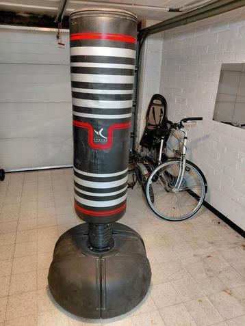 Staande bokszak / bokspaal Domyos beschikbaar voor biedingen