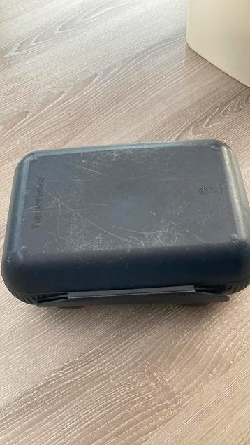 Brooddoos Tupperware beschikbaar voor biedingen