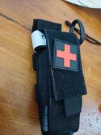 Pochette avec garrot et ciseaux, Enlèvement ou Envoi