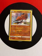 Pokémon - Galarian Zapdos - SWSH124 - Prerelease Promo - NM, Ophalen of Verzenden, Zo goed als nieuw, Losse kaart