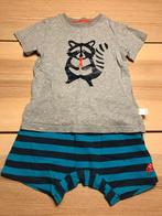 adidas T-shirt et short 98, Kinderen en Baby's, Kinderkleding | Maat 98, Jongen of Meisje, Gebruikt, Sport- of Zwemkleding, Ophalen