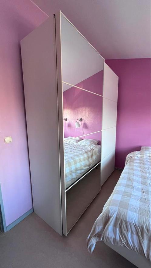 Witte pax kast groot model met spiegeldeur, Huis en Inrichting, Kasten | Kleerkasten, Ophalen